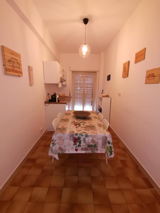 Vatican House Monti Di Creta Apartment